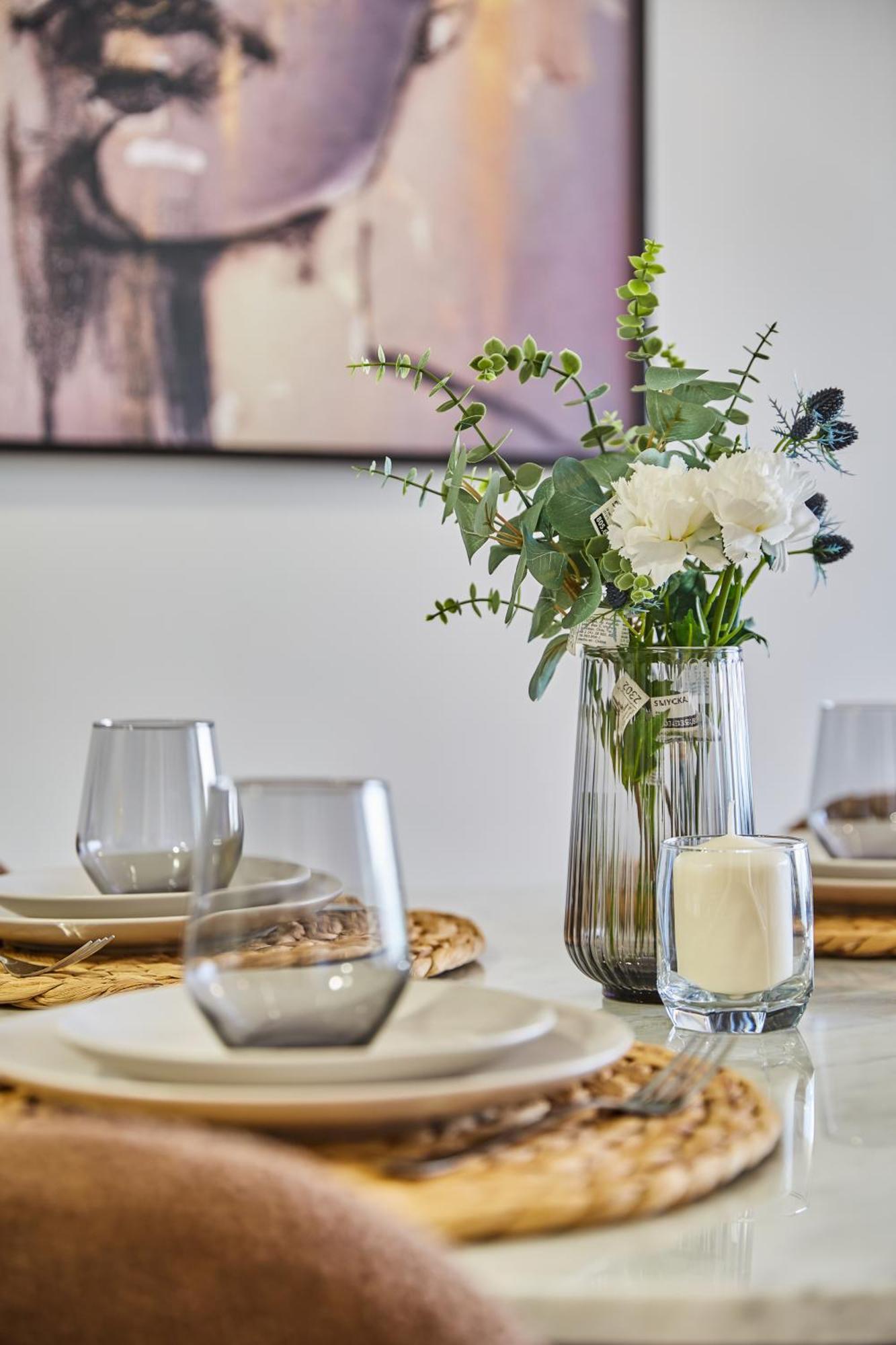 Sleek And Modern 2-Bed Unit In Downtown Casa Appartement Casablanca Buitenkant foto