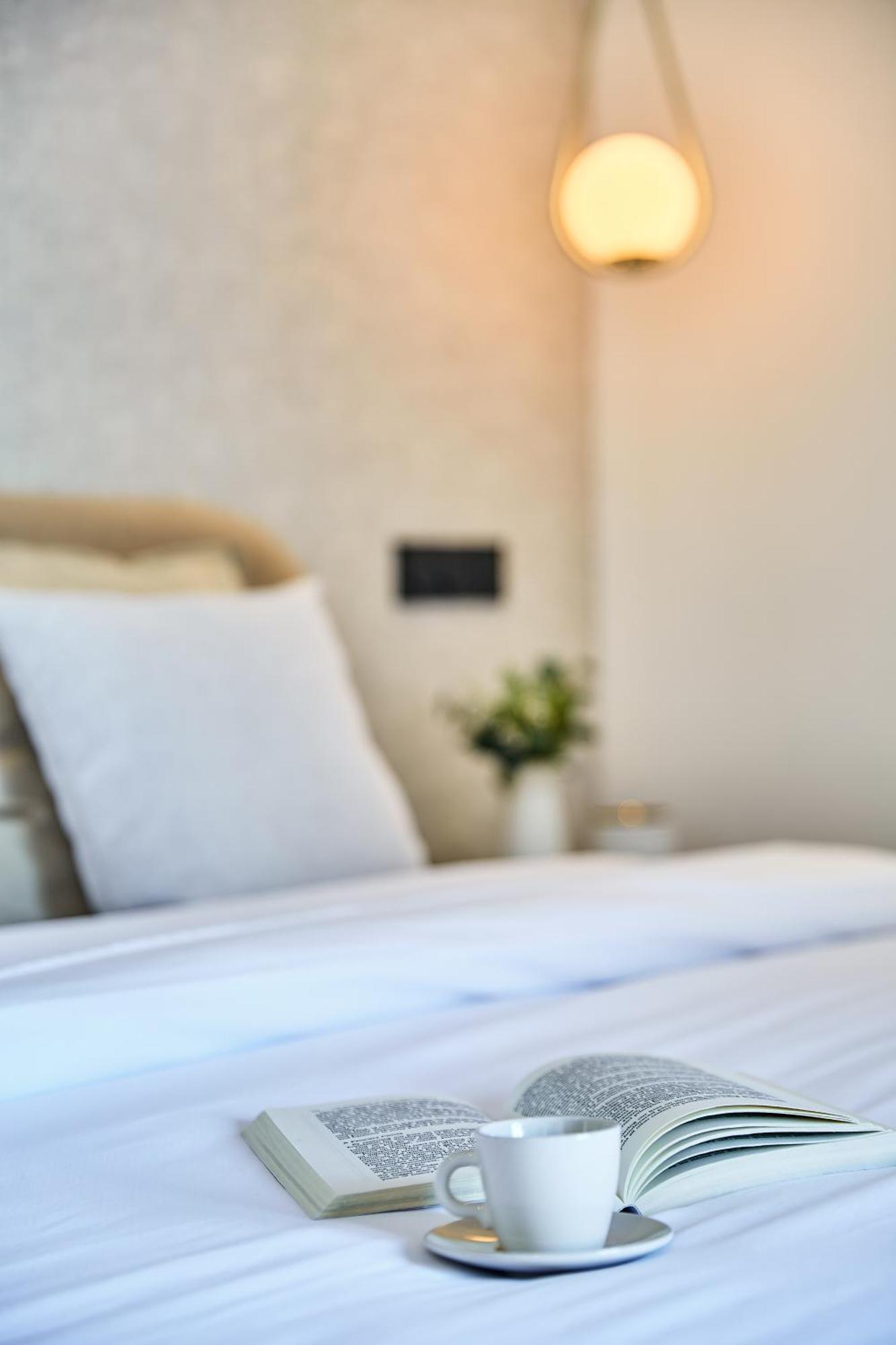 Sleek And Modern 2-Bed Unit In Downtown Casa Appartement Casablanca Buitenkant foto