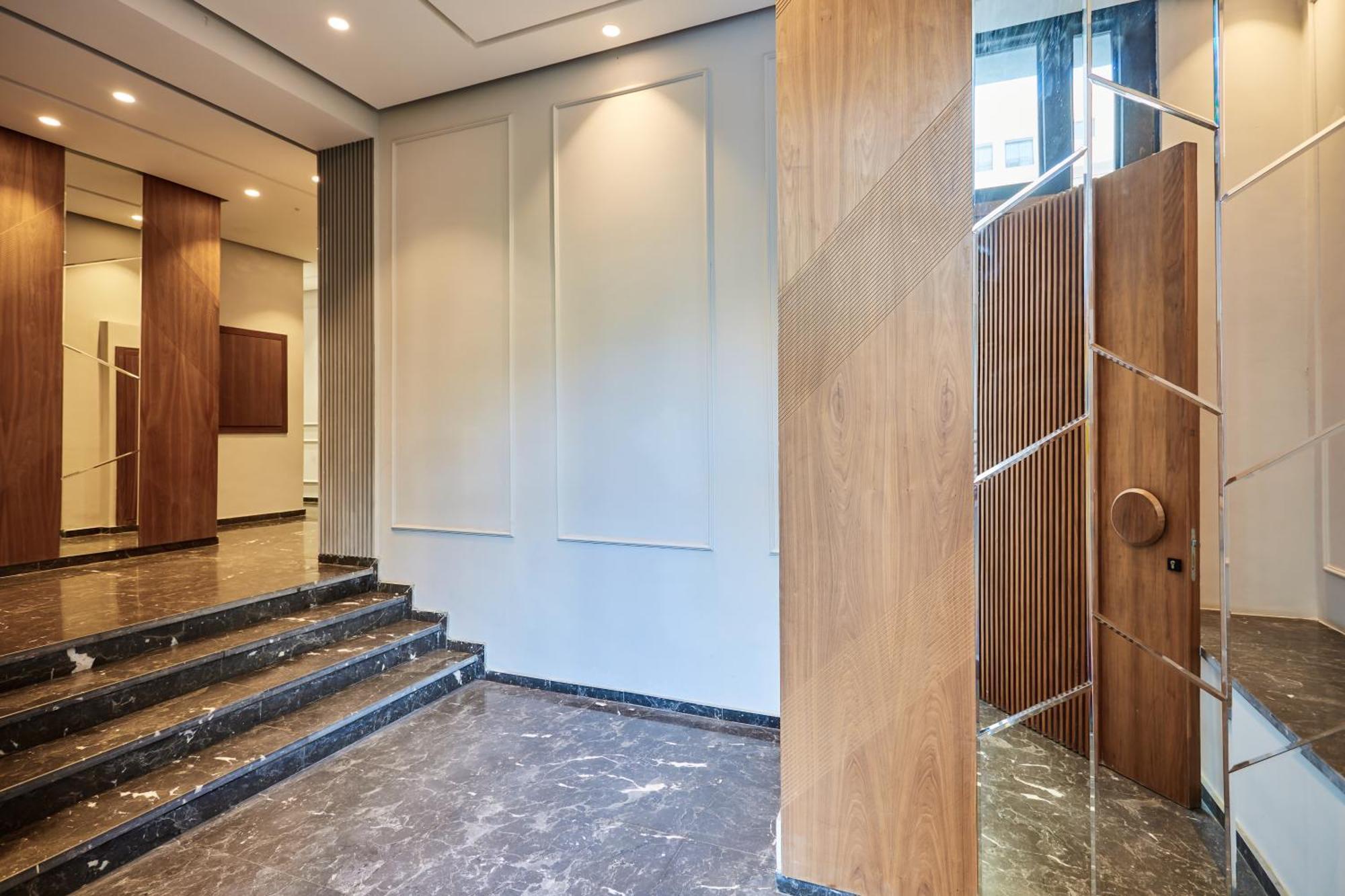 Sleek And Modern 2-Bed Unit In Downtown Casa Appartement Casablanca Buitenkant foto
